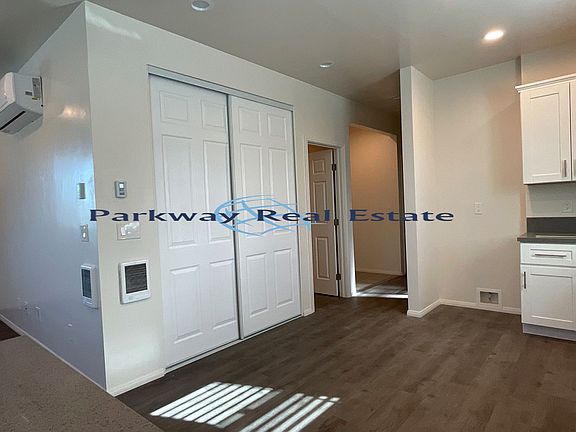 5th image of 8555-8557 Winter Gardens Blvd