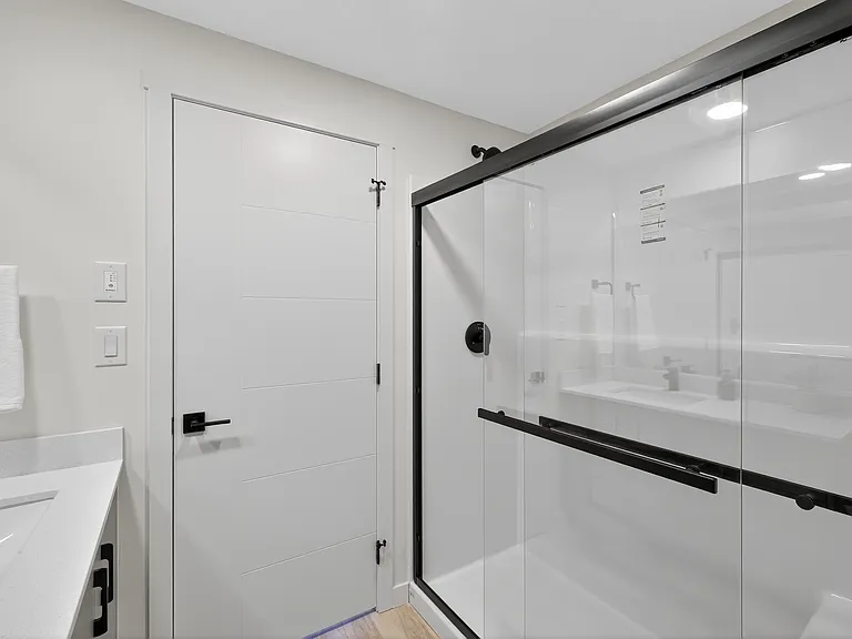 355 Clareview Station Dr NW — Photo 22