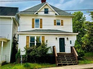 162 W Franklin St, Waynesburg, PA 15370