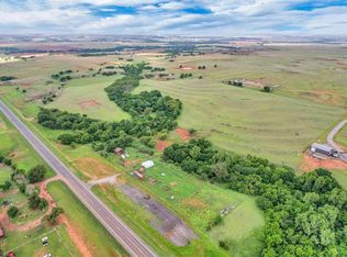 21525 Highway 73, Foss, OK 73647