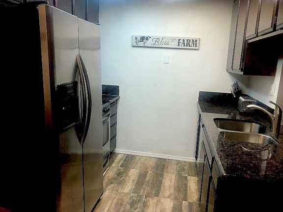 3rd image of 82844 Crawford Dr