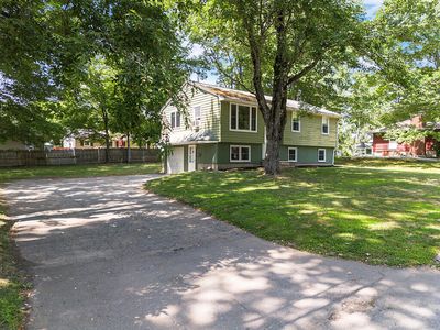 10 East Avenue, Lisbon, ME, 04252
