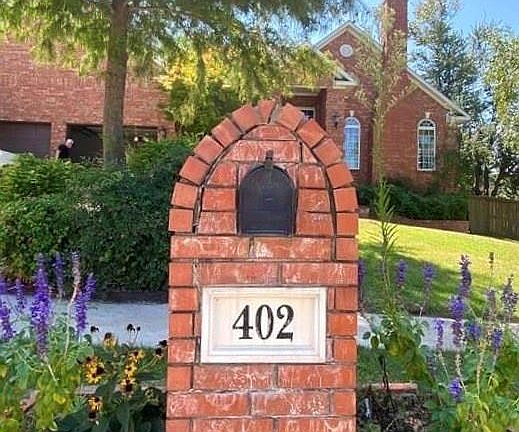 4th image of 402 Edgewood Dr