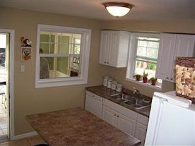 5th image of 8519 Orchard Ave