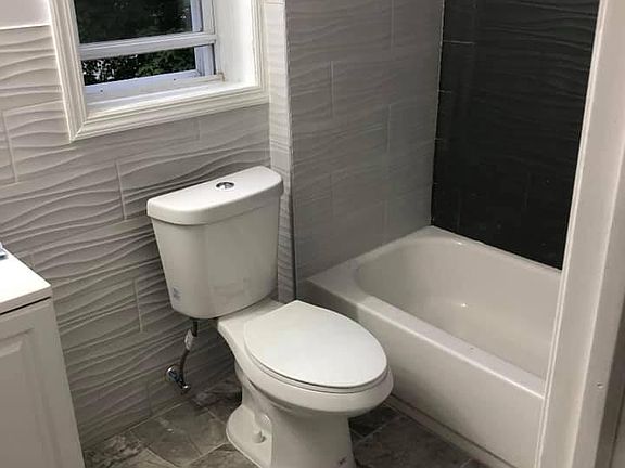 5th image of 46 Hamilton St #3