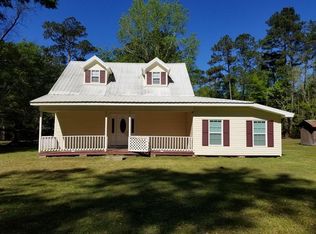 2000 Amelia St, Picayune, MS 39466
