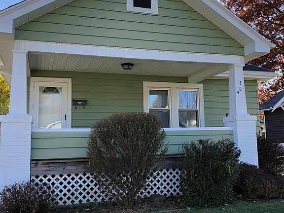 2nd image of 304 E Raymond Ave