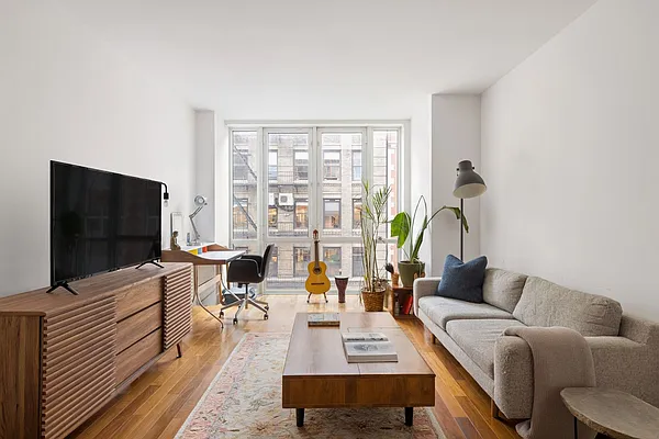 Sold by Anchor Associates | media 1
