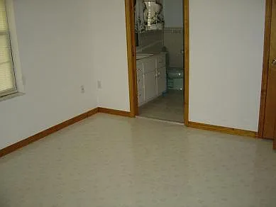 2620 SW 36th Ave — Photo 7