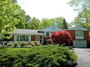 1145 Jeffrey Ct N, Northbrook, IL 60062