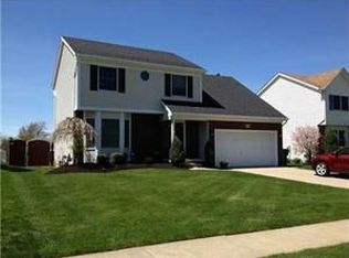 4372 Manor Ln, Hamburg, NY 14075