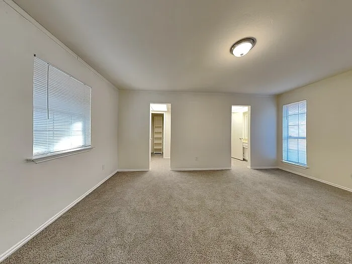 3110 Berkshire Dr — Photo 11
