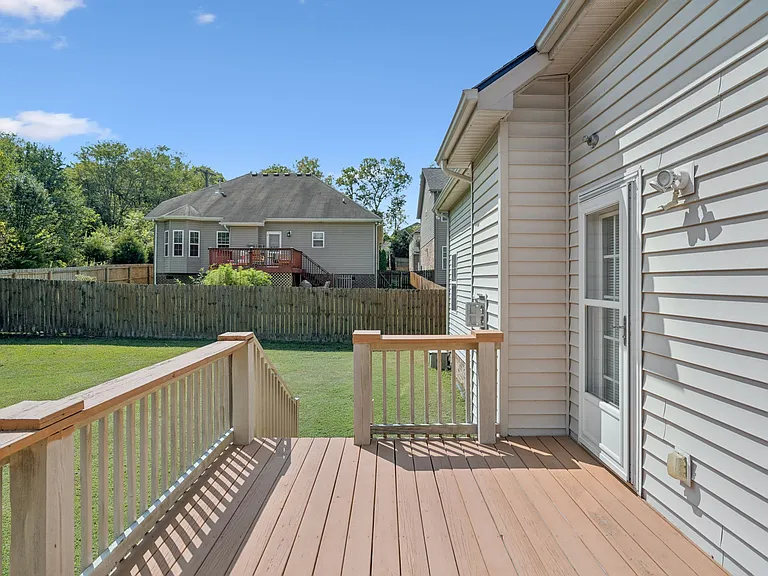 7952 Oakfield Grv — Photo 43