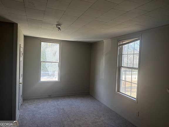 4th image of 1808 Murphy Ave