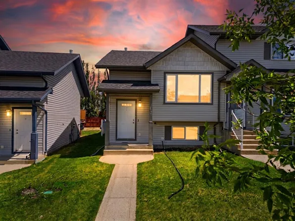 67 SW Lakeway Blvd, Sylvan Lake, AB T4S 2M9