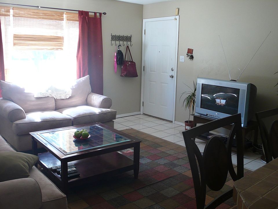 living facing entry
