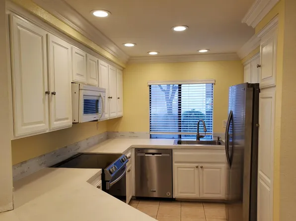 26701 Quail Crk APT 117, Laguna Hills, CA 92656