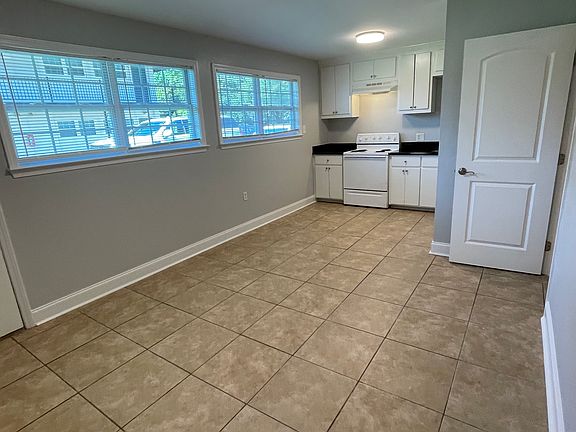 5th image of 2012 S Ringer Ave #2