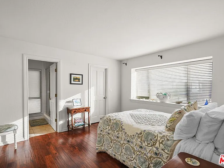 4244 Avenida De La Encinal — Photo 31