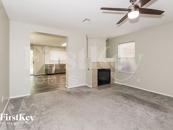 3rd image of 3239 N Rambling Creek Pl