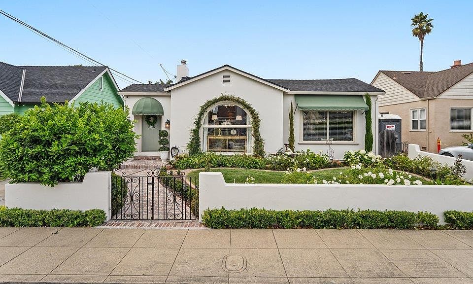 1st image of 525 California St