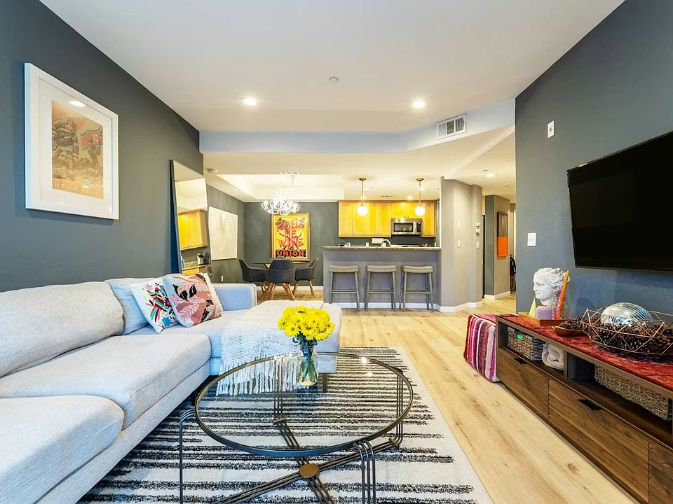 1st image of 3636 Jasmine Ave Unit 202