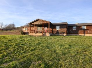 8220 Cutler Rd SW, Sherrodsville, OH 44675