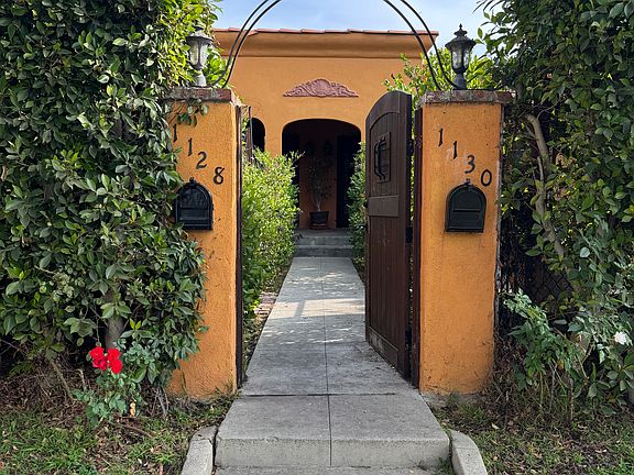 Exterior - Front (1130 on the right)