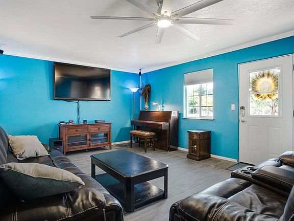 5th image of 5400 Mariposa Dr NW