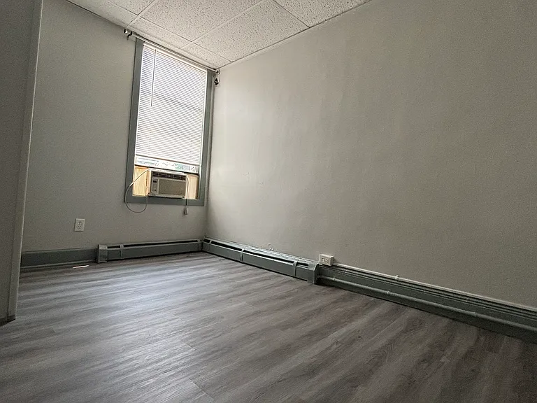53 Stegman St #4A — Photo 3