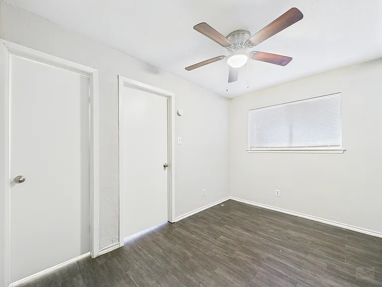 1840 Burton Dr #141 — Photo 18