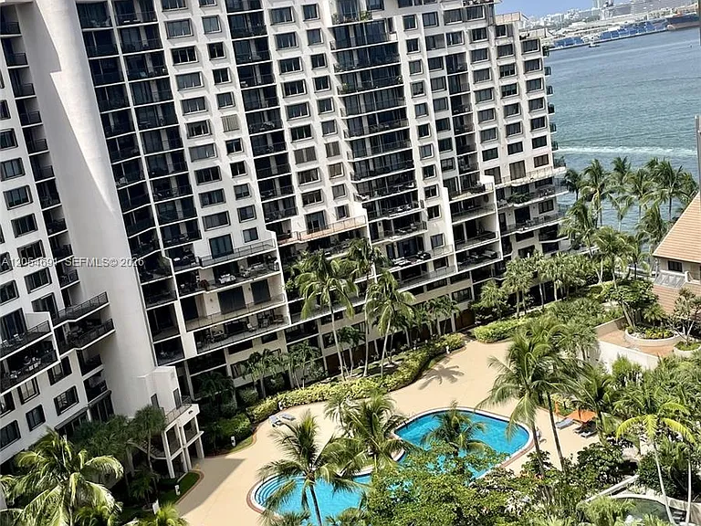 520 Brickell Key Dr #A1512 — Photo 9