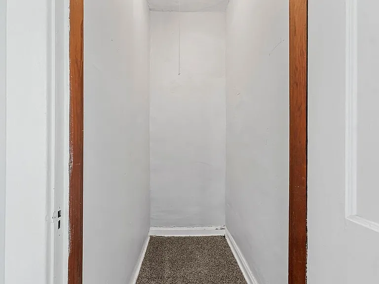 3948 S Grand Blvd — Photo 10