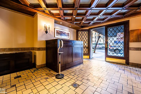 Rented by Brown Harris Stevens | media 18