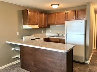 435 N 1st St, Clarksville, TN 37040