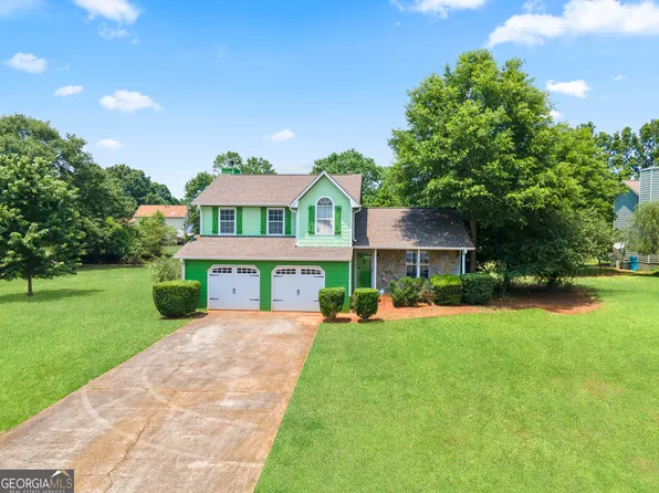 2780 Rosecommons Dr, Hampton, GA 30228