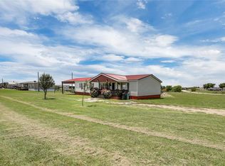 372 Lone Tree Ln, Decatur, TX 76234