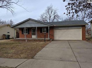 69 Rambler Rd, Hutchinson, KS 67502