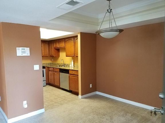 3rd image of 17211 N 35th Ave #D210