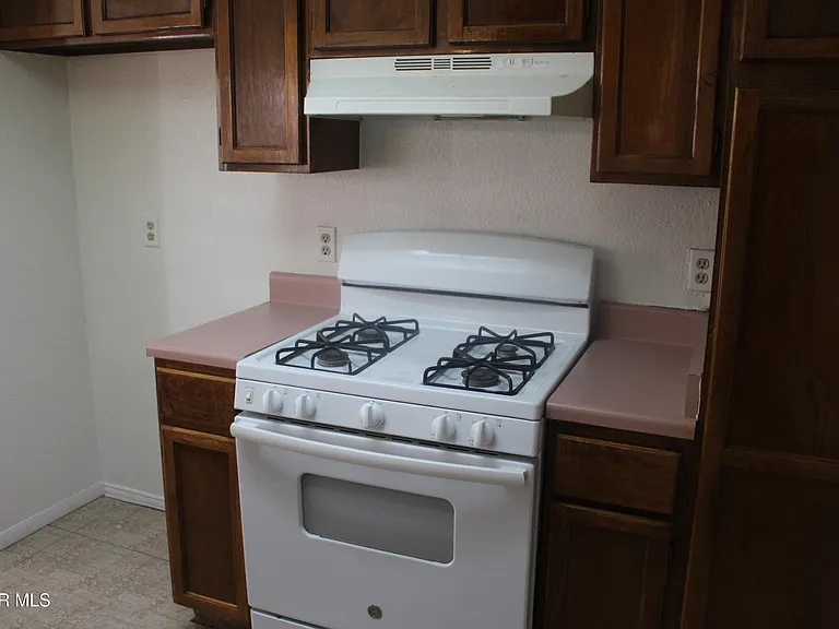 1472 Sierra De Oro Dr #0 — Photo 10