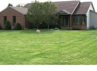 40 Brandon Dr, Pataskala, OH 43062