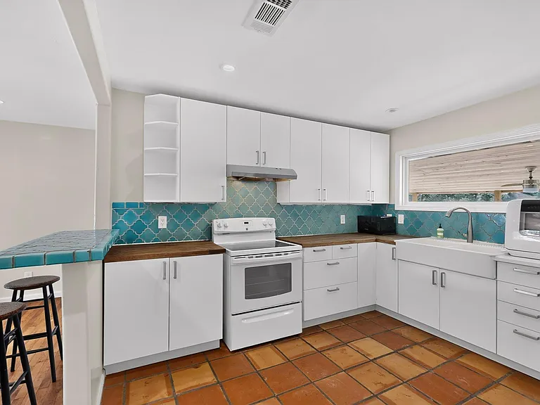 4711 Alf Ave — Photo 11