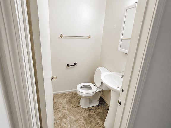 4th image of 116 Woodgate Rd #116