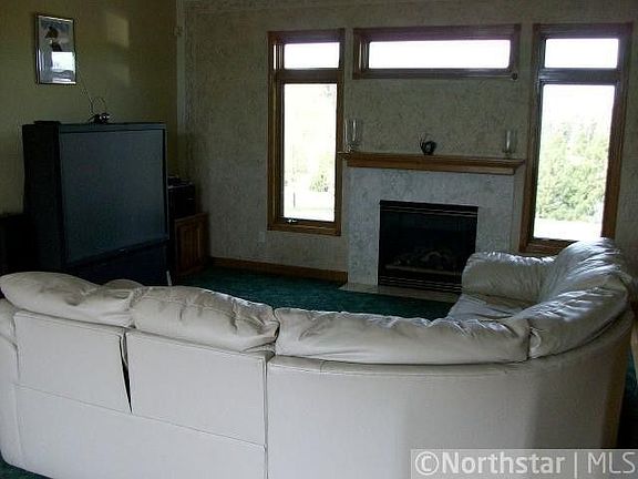 3rd image of 3152 164th Ave NE