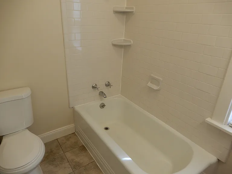 103 S Euclid Ave — Photo 7