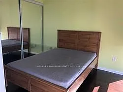 37 Grosvenor St #3103 — Photo 3