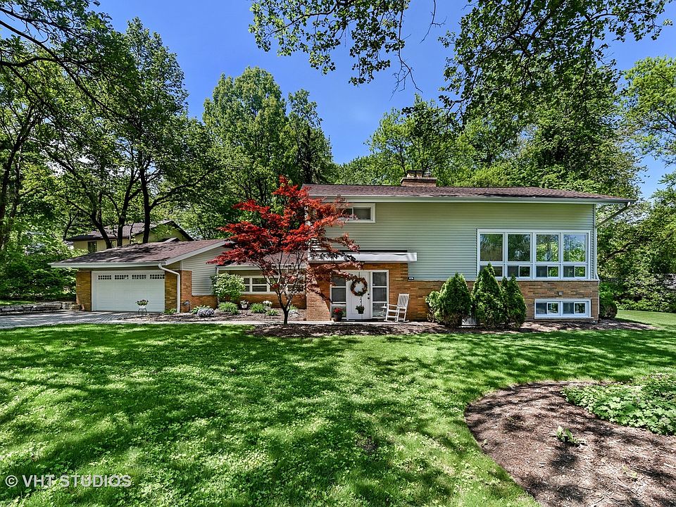 1st image of 84 Briarwood Ln