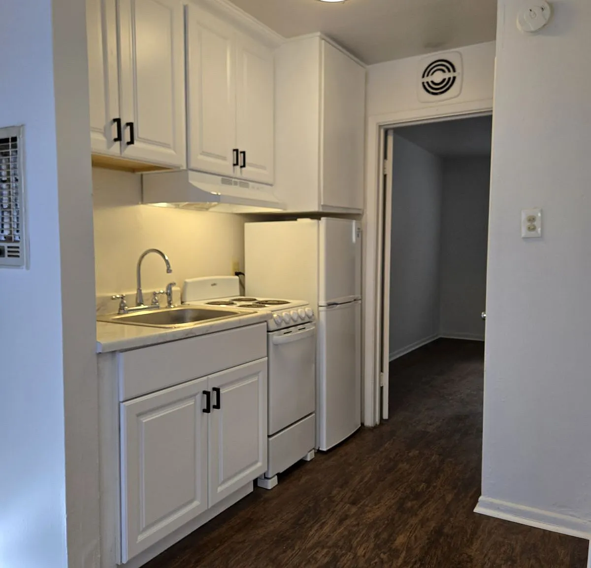 2840 Saint Charles Ave — Photo 1