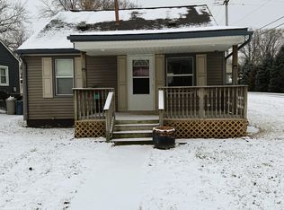 1034 Woodslee Dr, Troy, MI