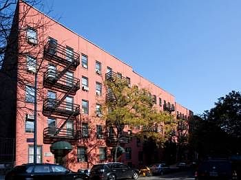 2nd image of 213 E 88th St APT 5C